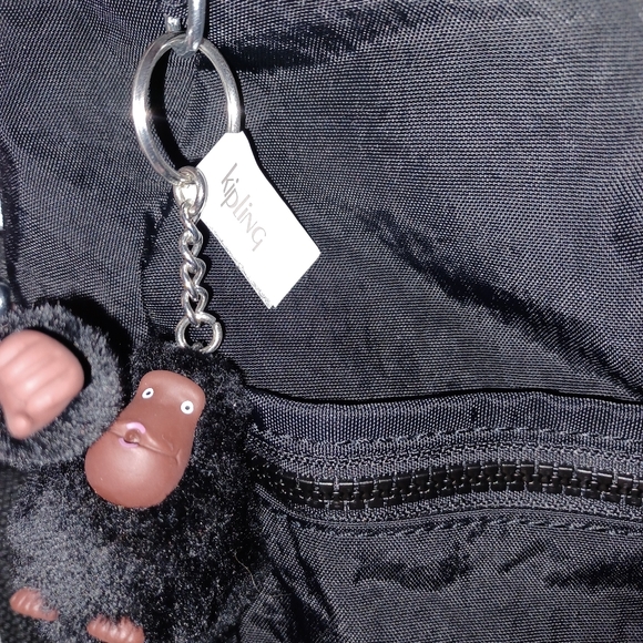 🐒SALE!🐒Kipling XL Satchel / Weekender Nylon Bag, Black, Fuzzy Monkey Keychain - Picture 7 of 15